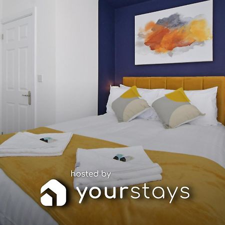 Sapphire Apartments By Yourstays - Luxury 2 Bedroom Apartments In Crewe Eksteriør billede