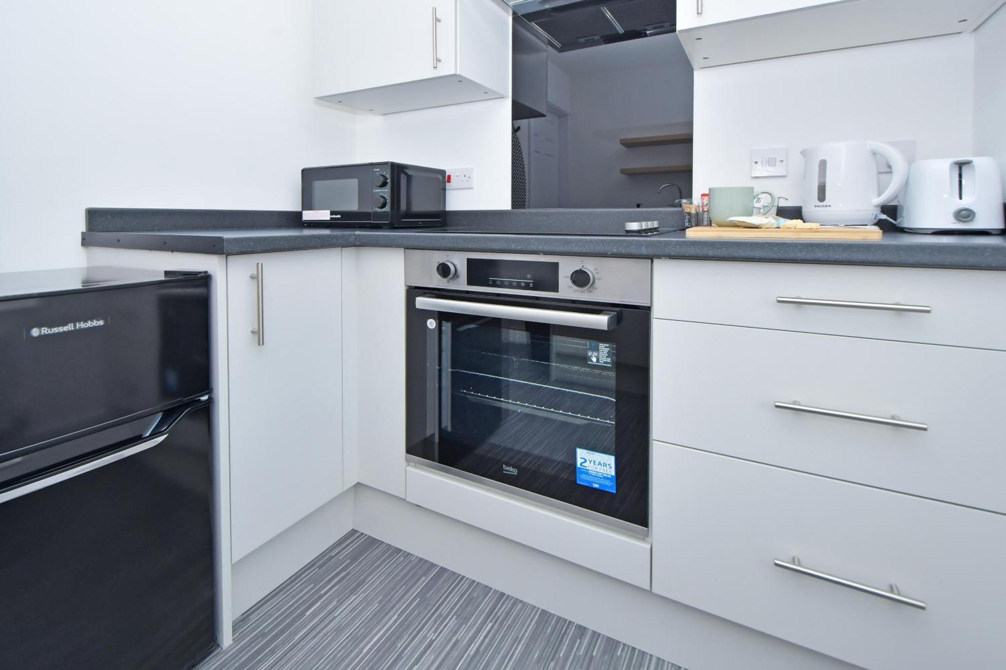 Sapphire Apartments By Yourstays - Luxury 2 Bedroom Apartments In Crewe Eksteriør billede