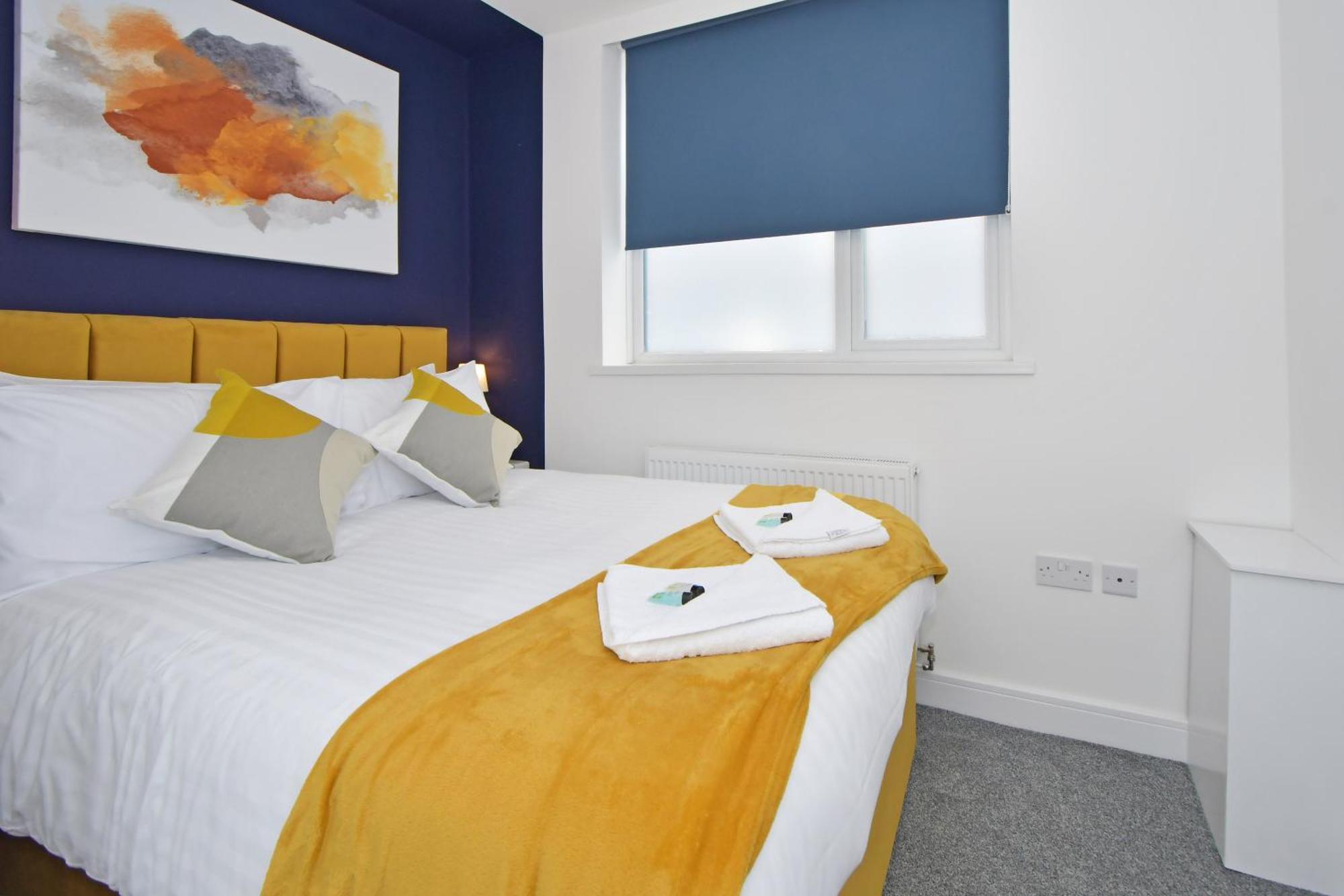 Sapphire Apartments By Yourstays - Luxury 2 Bedroom Apartments In Crewe Eksteriør billede